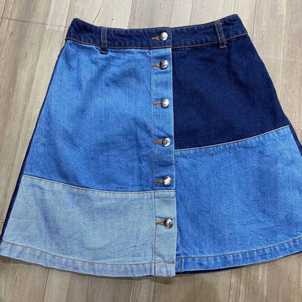 Colorblock Button-Front A-Line Denim Skirt